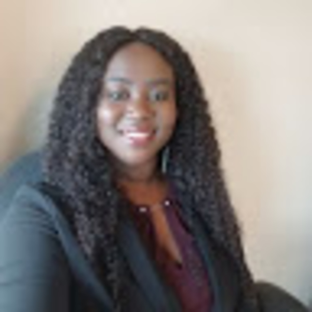 Meet your Posher, Valerie